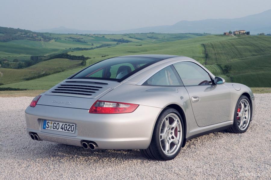  Porsche 911 Targa 4S 2005 года  (фото 24 из 39)